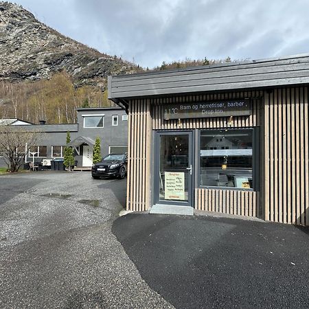 Den Vesle Sjarmoren As The Most Central Place In Ardal ! Free Parking On The Site ! Exterior photo