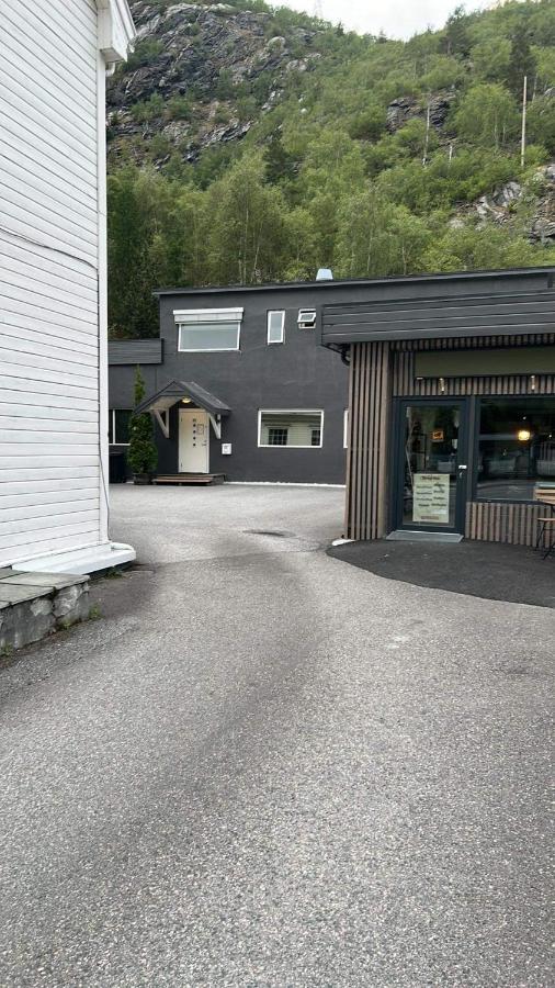 Den Vesle Sjarmoren As The Most Central Place In Ardal ! Free Parking On The Site ! Exterior photo